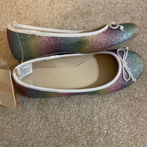 Girls shows - Picture 2 of 2